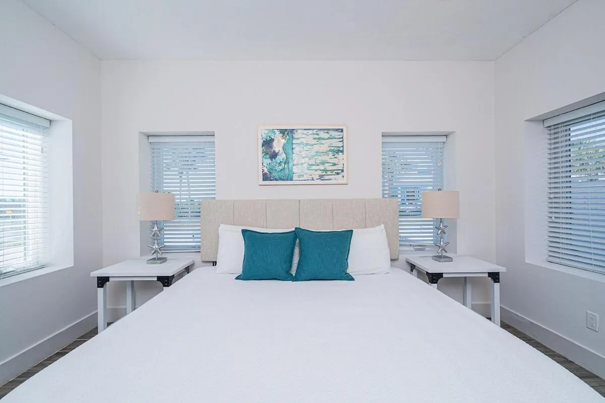 Private Beach, Heated Pool, Gulf Beach Front بنما سيتي بيتش